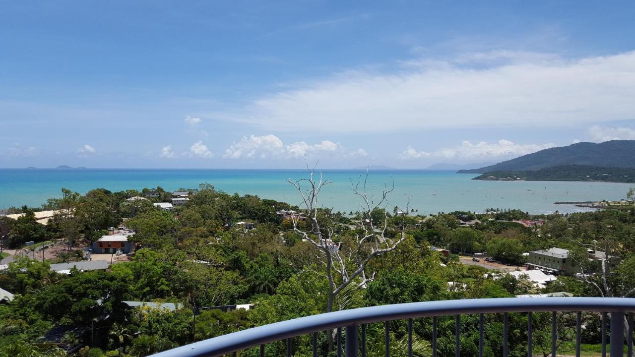 Sea Star Apartments Airlie Beach Extérieur photo