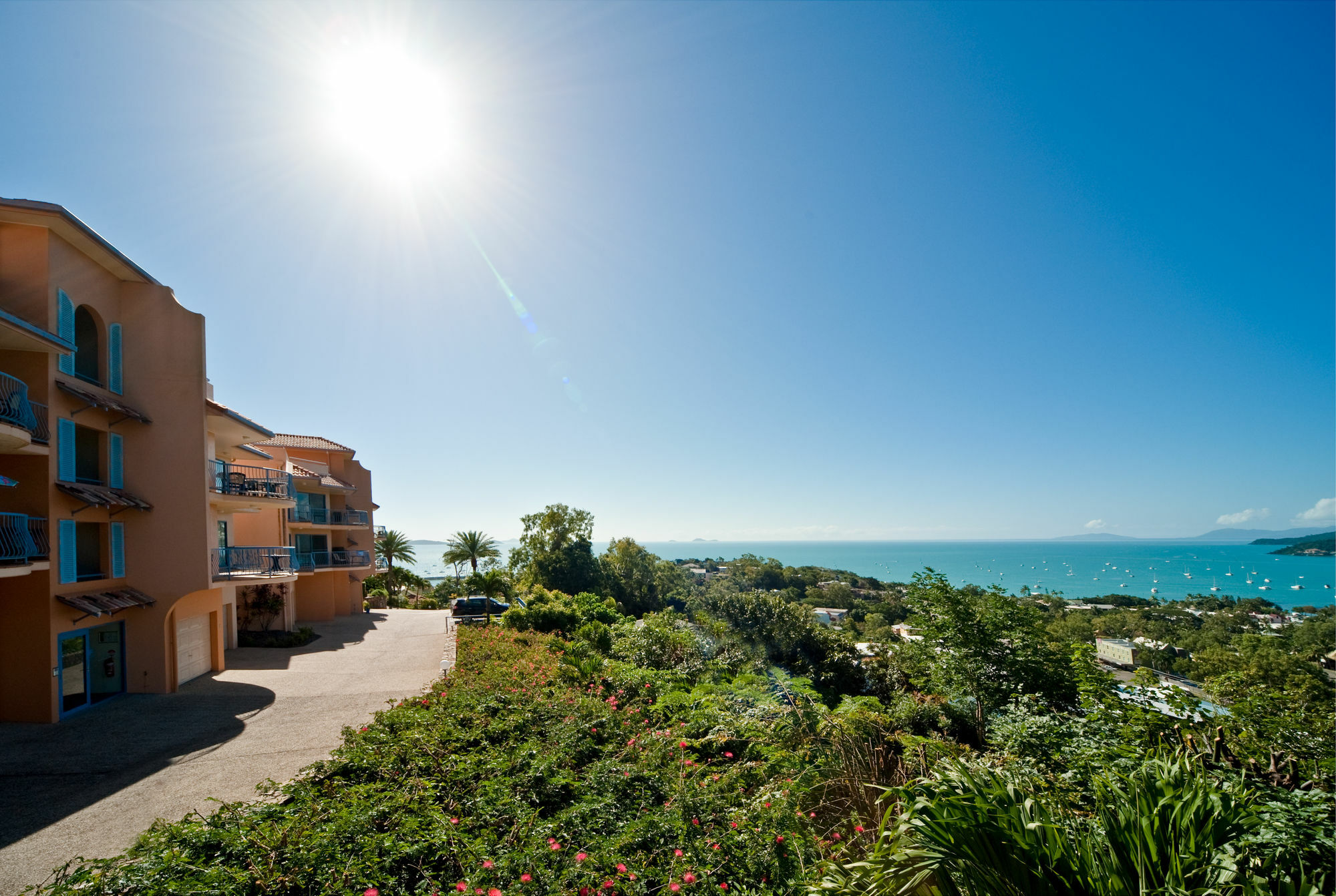 Sea Star Apartments Airlie Beach Extérieur photo