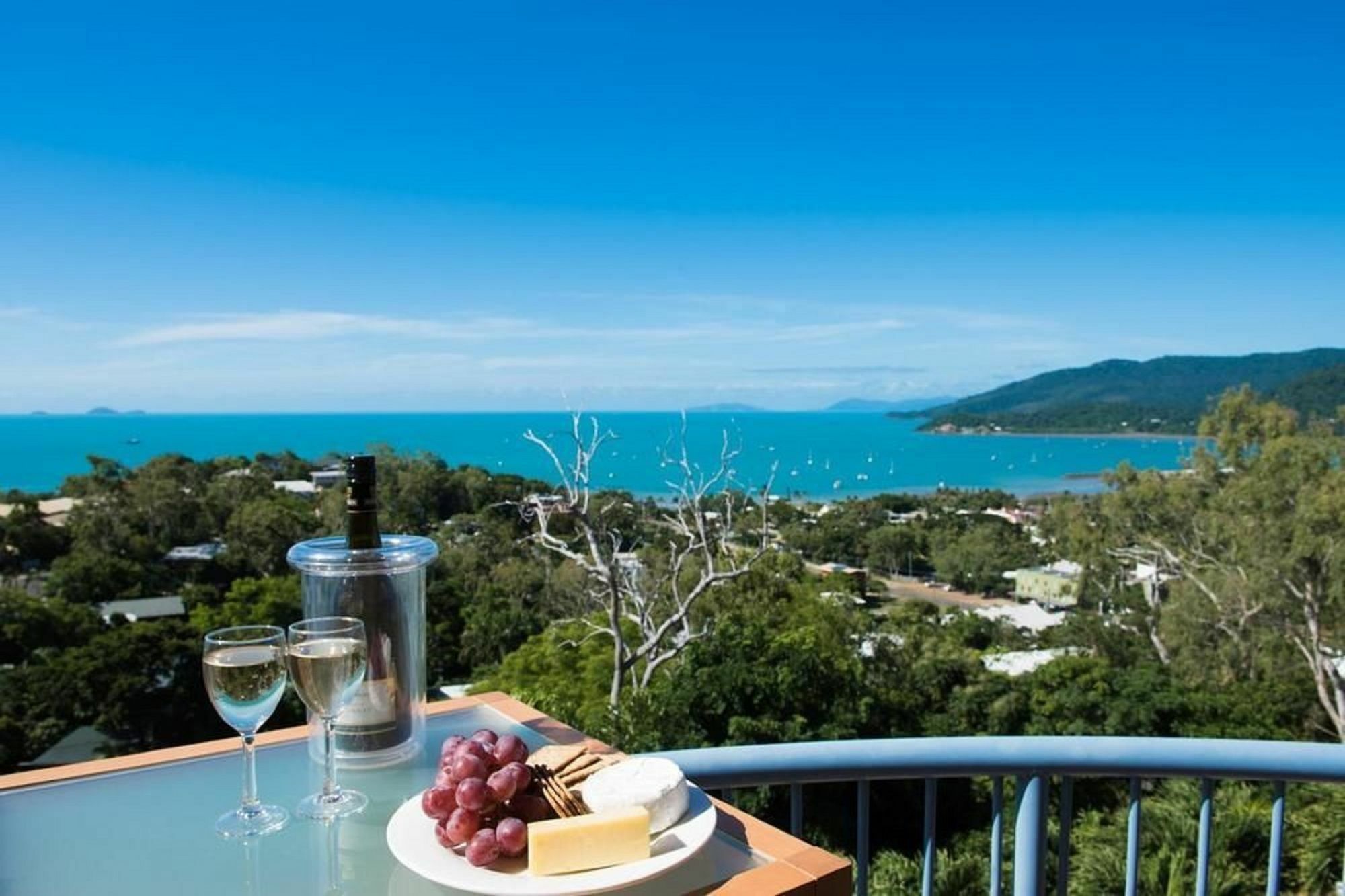 Sea Star Apartments Airlie Beach Extérieur photo